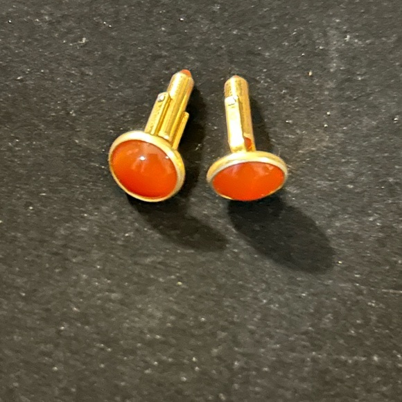 Vintage Elegant Gold and Orange Cufflinks! - Picture 4 of 6